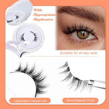 Magnetic Eyelashes With Applicator image 2